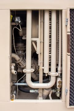 Kompresor śrubowy sprężarka TAMROCK 550 EA