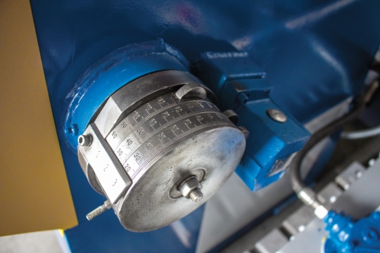 Zaginarka hydrauliczna krawędziarka do blach 6 mm