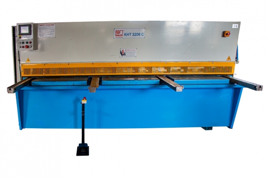 Gilotyna hydrauliczna nożyce gilotynowe do blach 6mm KHT 3206 C
